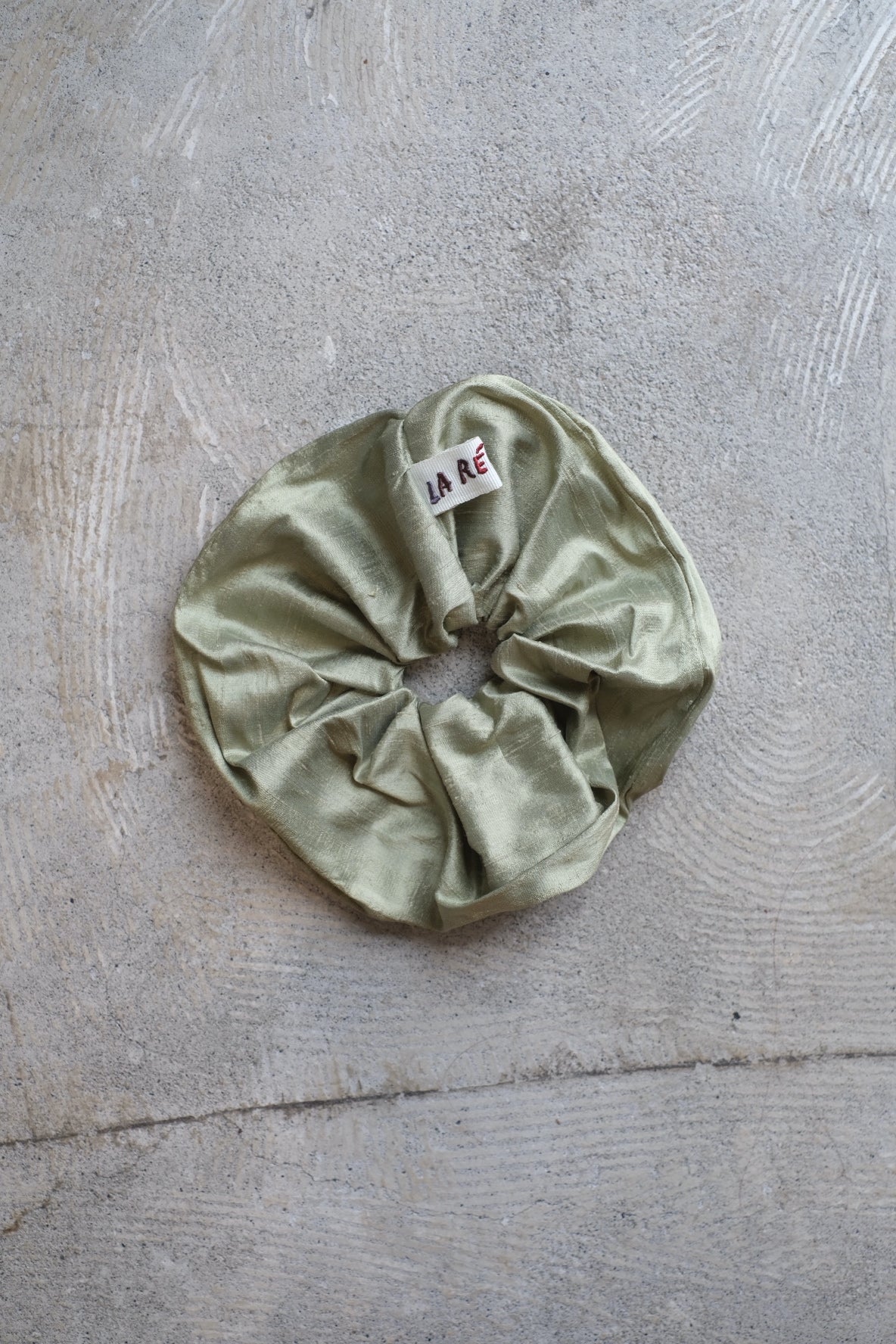 【La Réunion】Scrunchie  A/W  Sage green